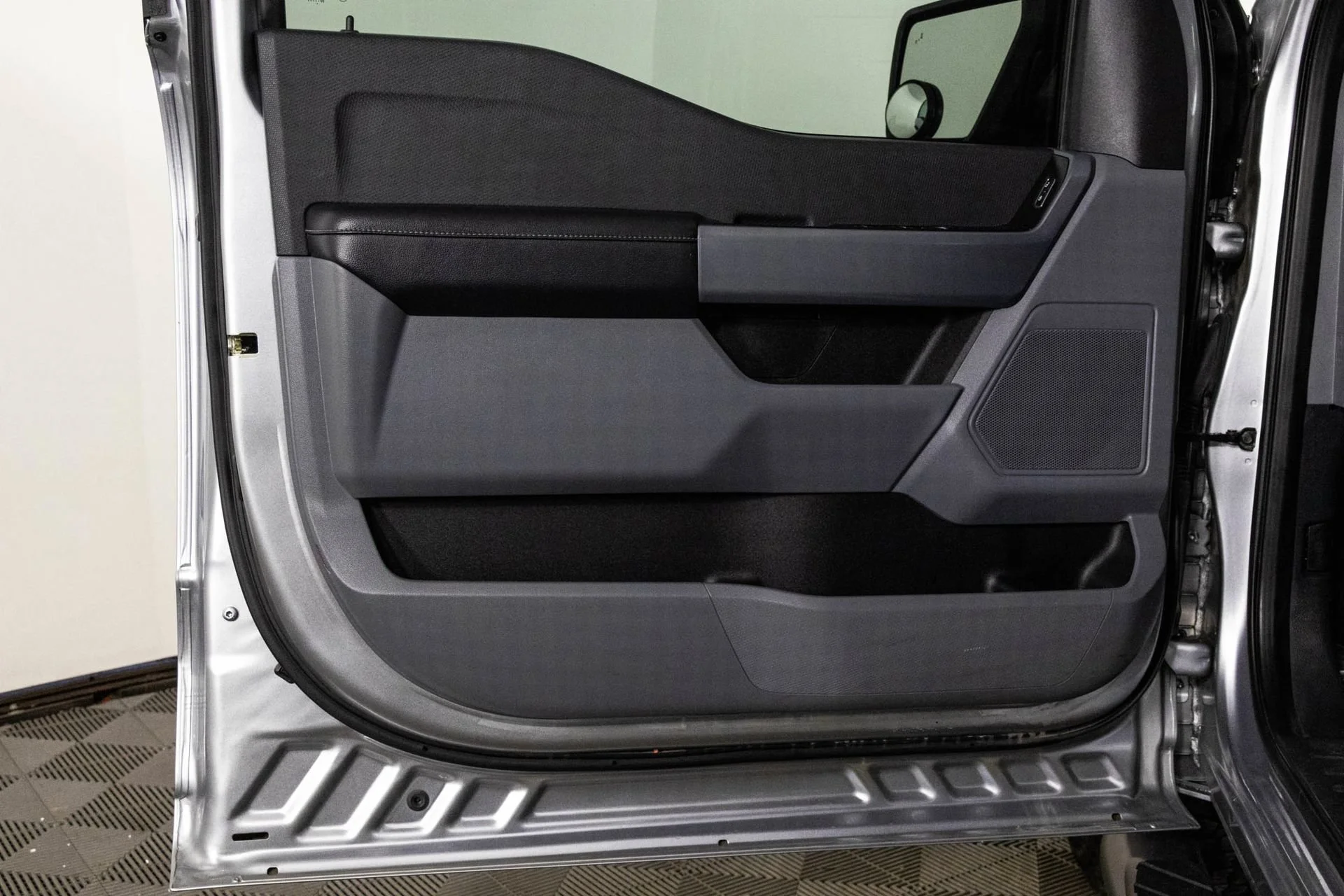 2022 Ford F-150 XLT - Photo 31