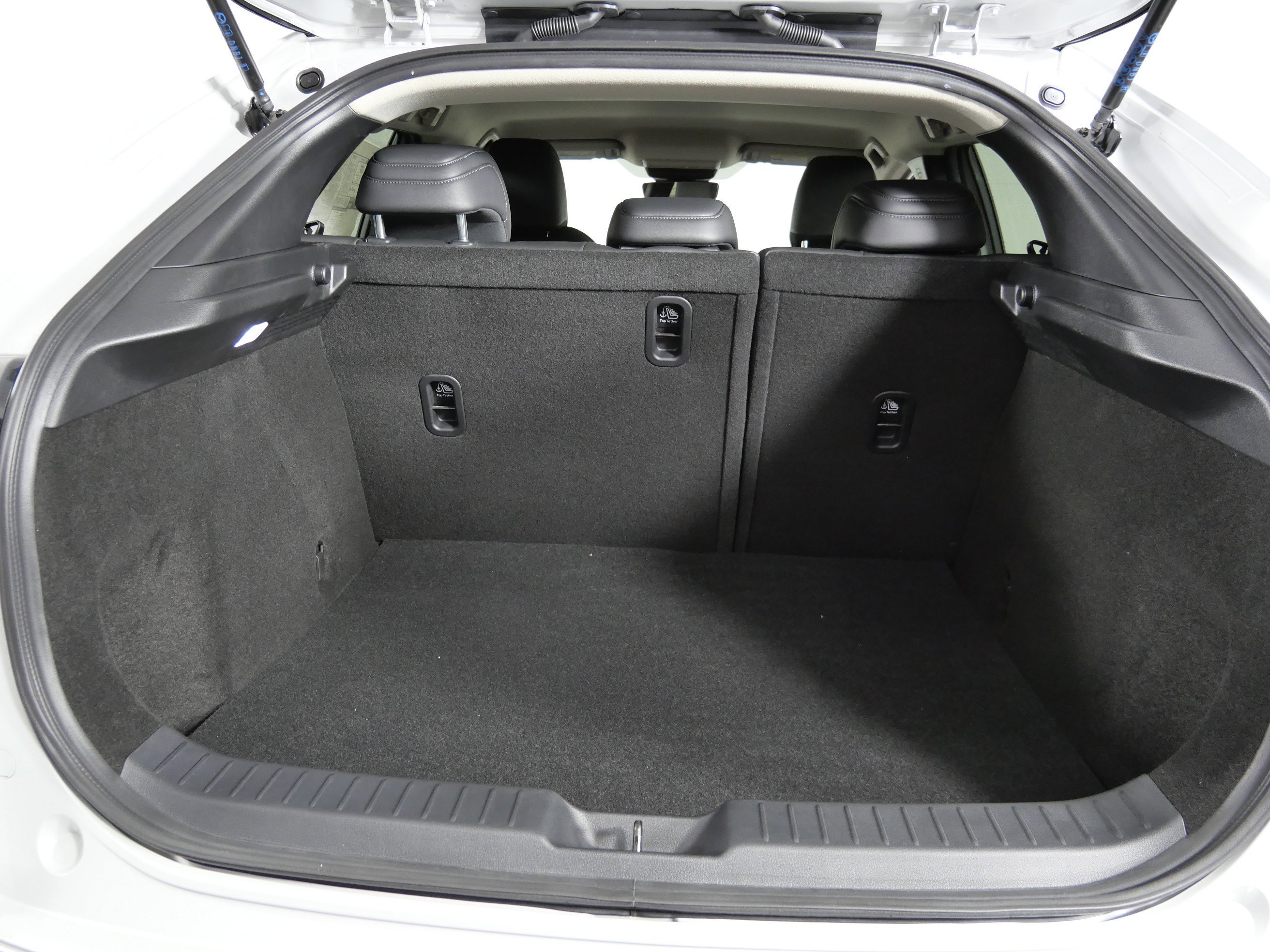 New 2026 Ceramic Metallic Mazda 2.5 S Select Sport AWD image 18