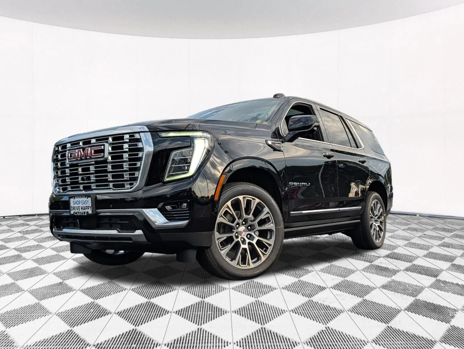 2026 GMC Yukon Denali - Photo 2