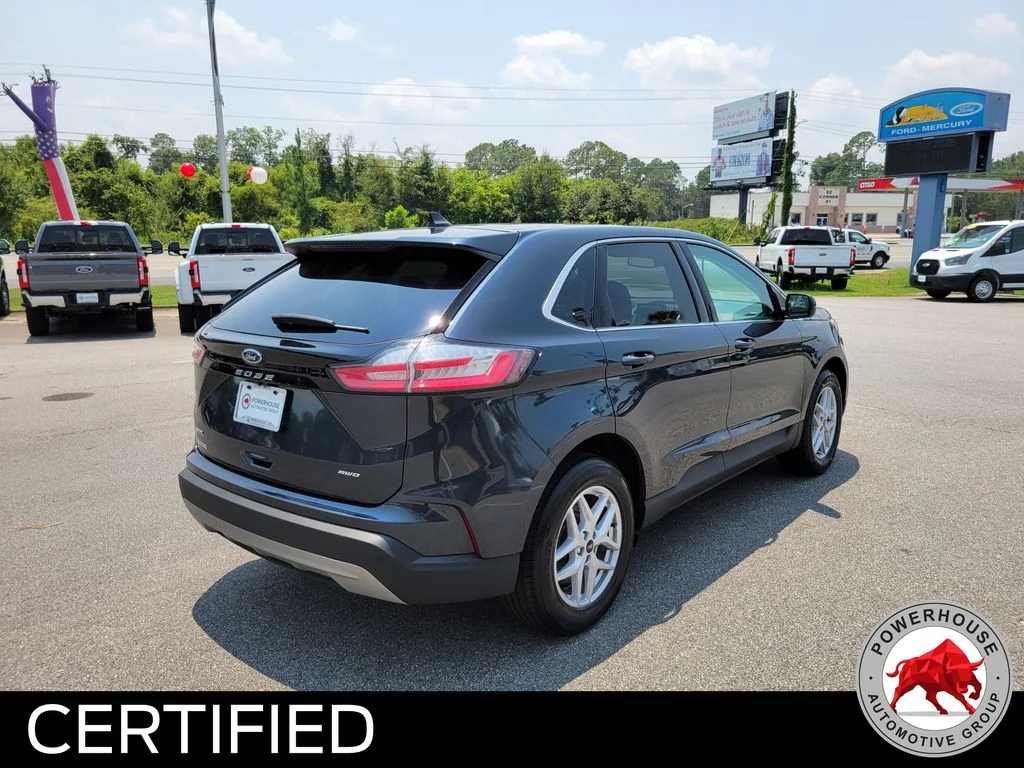 Used 2024 Blue Ford SEL image 5