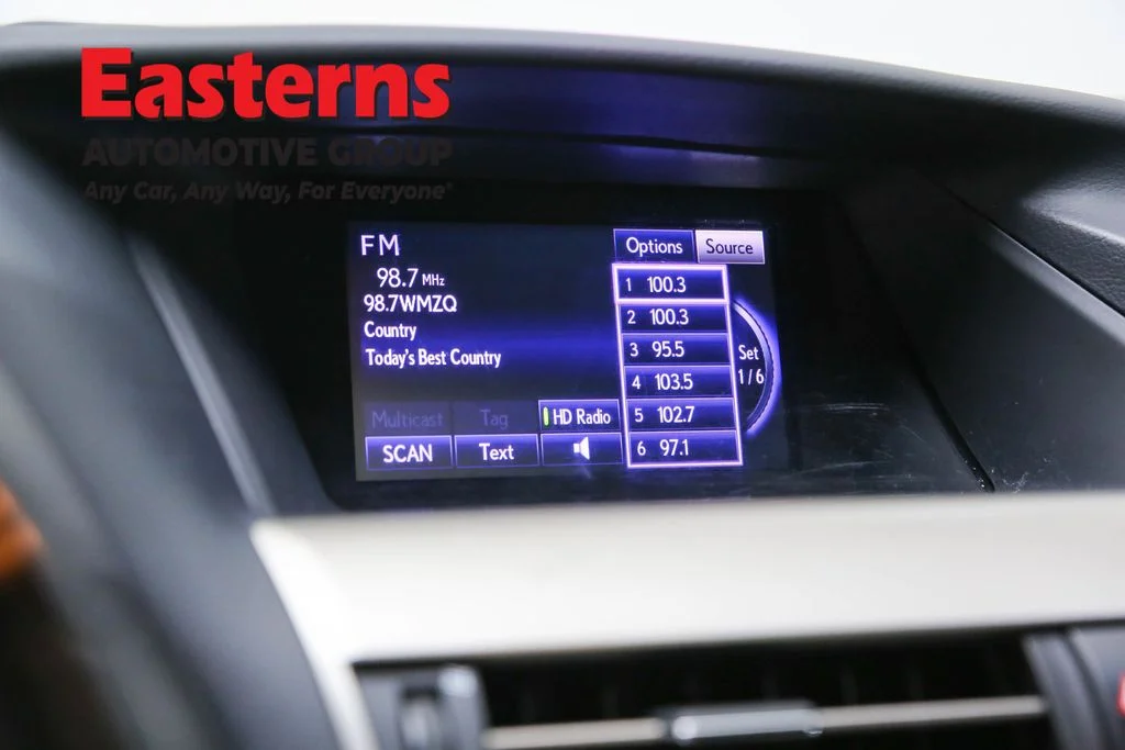 Used 2015 Silver Lexus 350 image 19