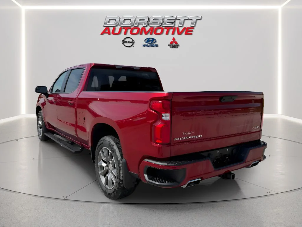 Used 2021 Cherry Red Tintcoat Chevrolet RST image 8