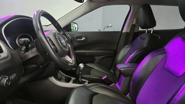 Used 2018 Black Jeep Latitude image 17