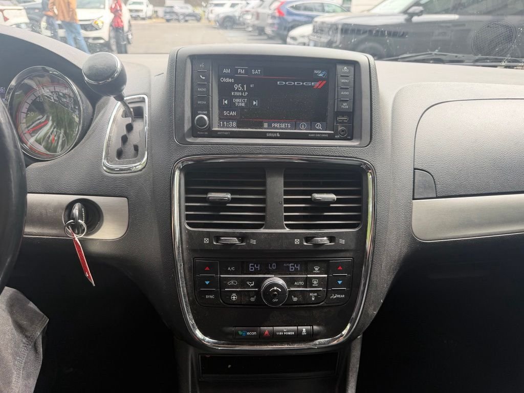 Used 2013 Redline 2 Coat Pearl Dodge R/T image 19