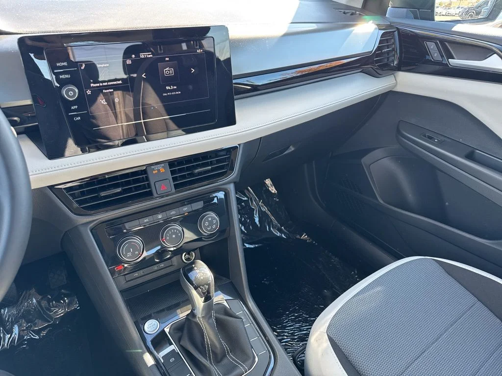 New 2026 Black Volkswagen 1.5T S image 20
