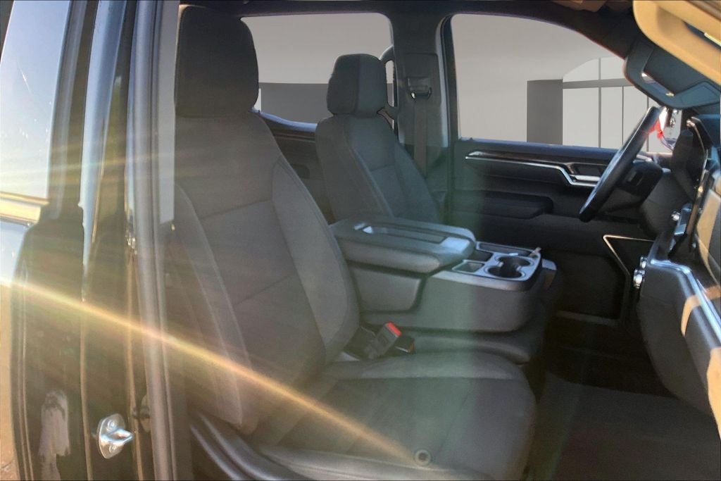 Used 2024 Black GMC Elevation image 7
