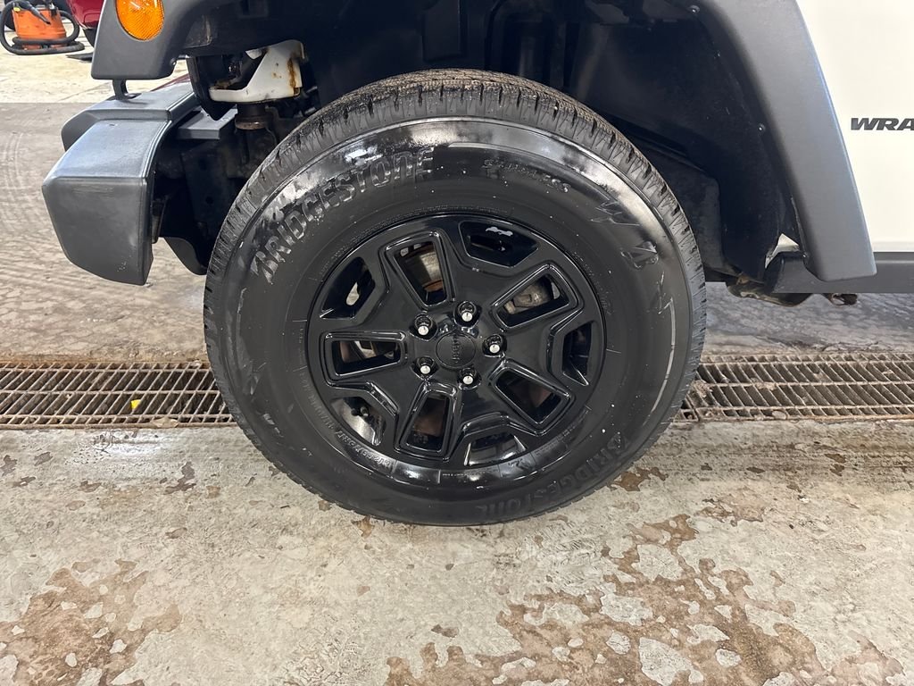Used 2017 White Jeep Willys Wheeler image 11