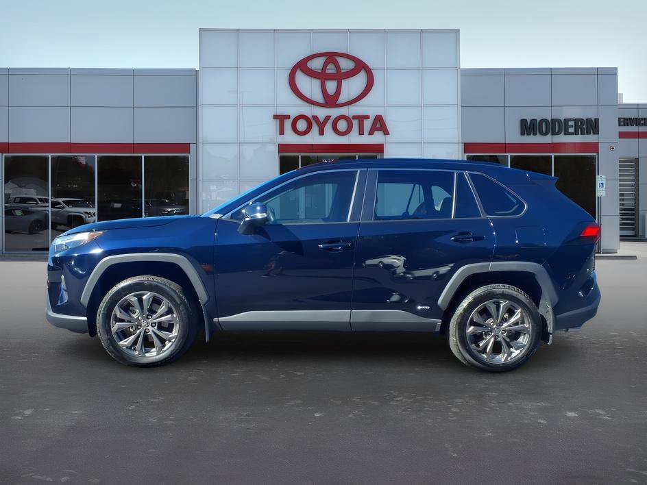 Used 2024 Blueprint Toyota Hybrid XLE Premium image 2