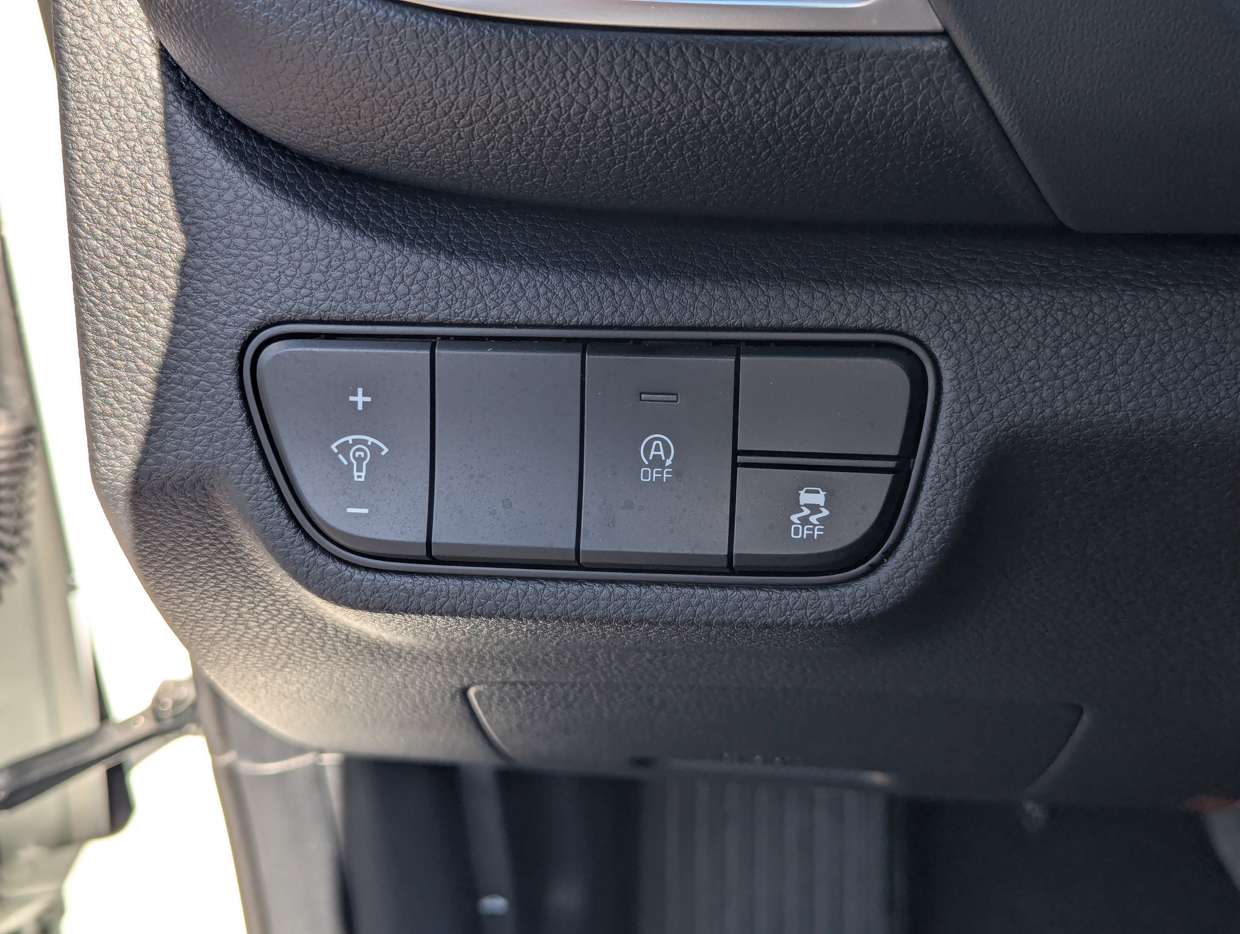 New 2026 Snow White Pearl Kia EX image 29