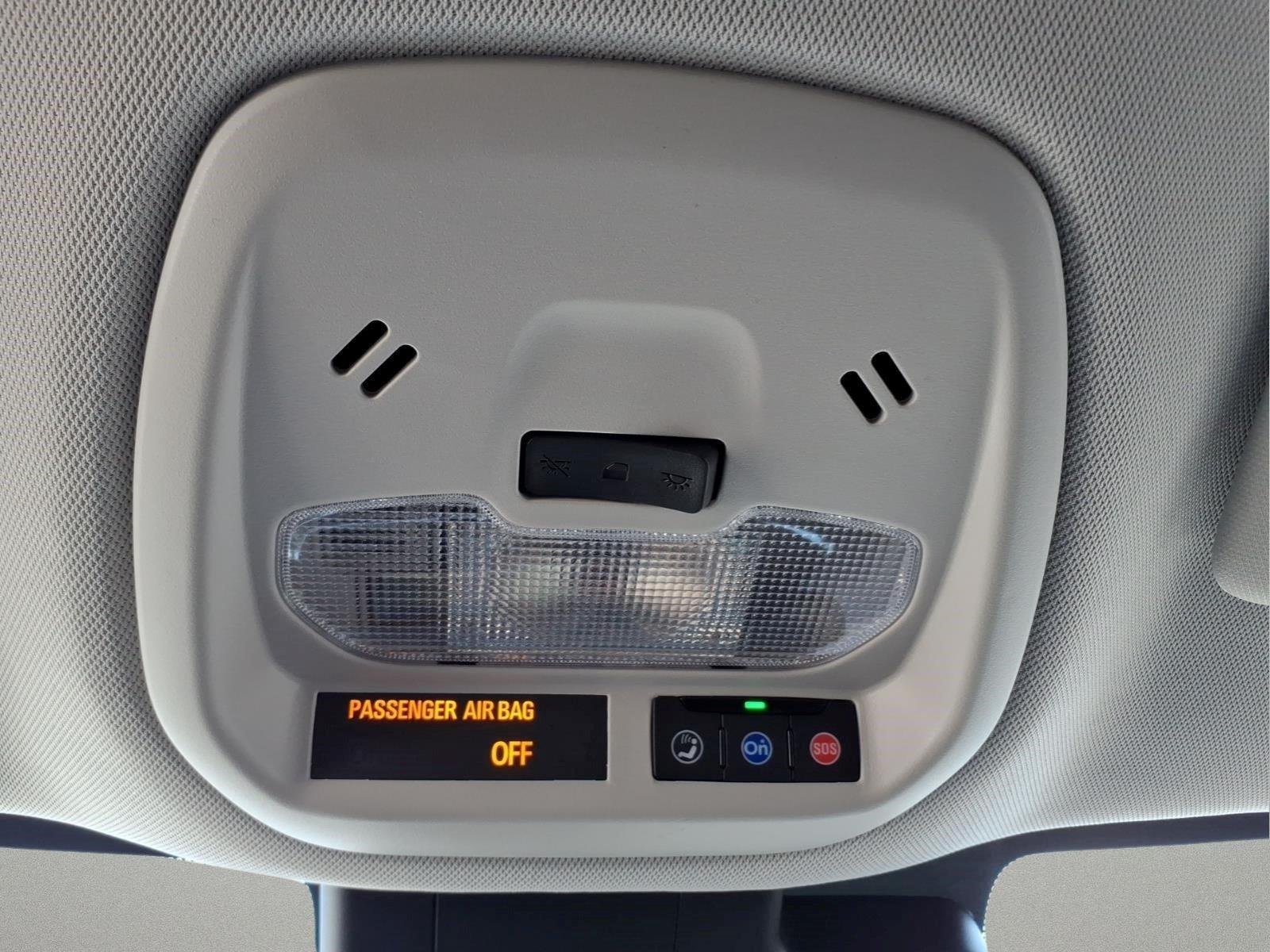 New 2026 Summit White Chevrolet ACTIV image 25