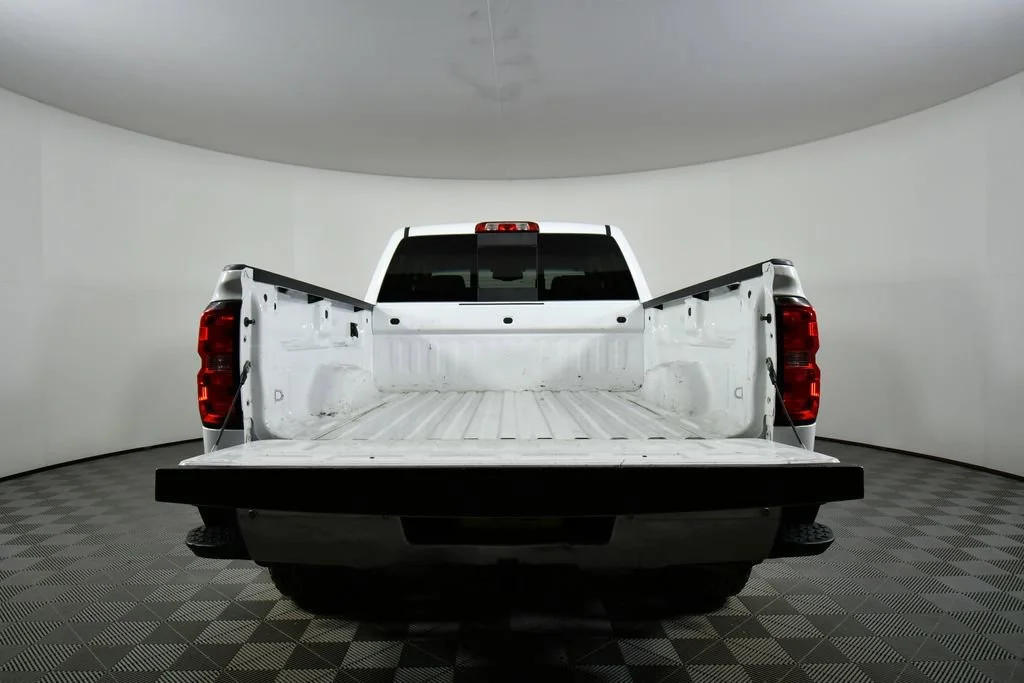 Used 2015 SUMMIT WHITE Chevrolet LTZ image 25