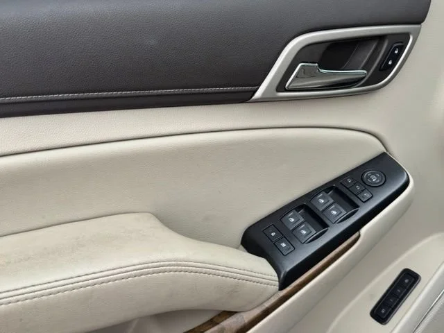 Used 2020 DARK SAPPHIRE BLUE METALLIC GMC Denali image 14