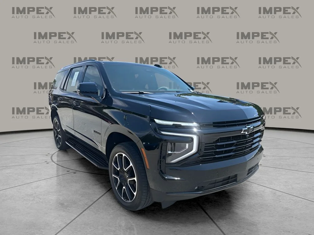 Used 2025 Black Chevrolet RST image 4