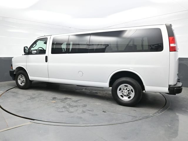 Used 2024 White Chevrolet LS image 4