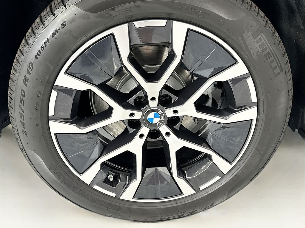 New 2026 Blue BMW 30 xDrive image 31