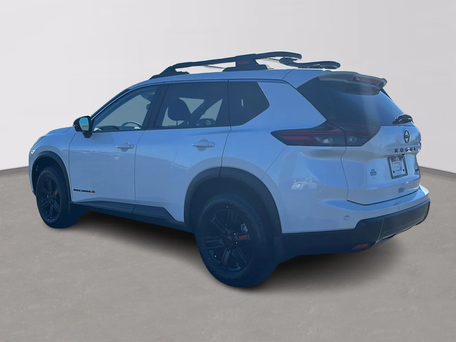 New 2026 Everest White Pearl Tricoat Nissan Rock Creek image 5