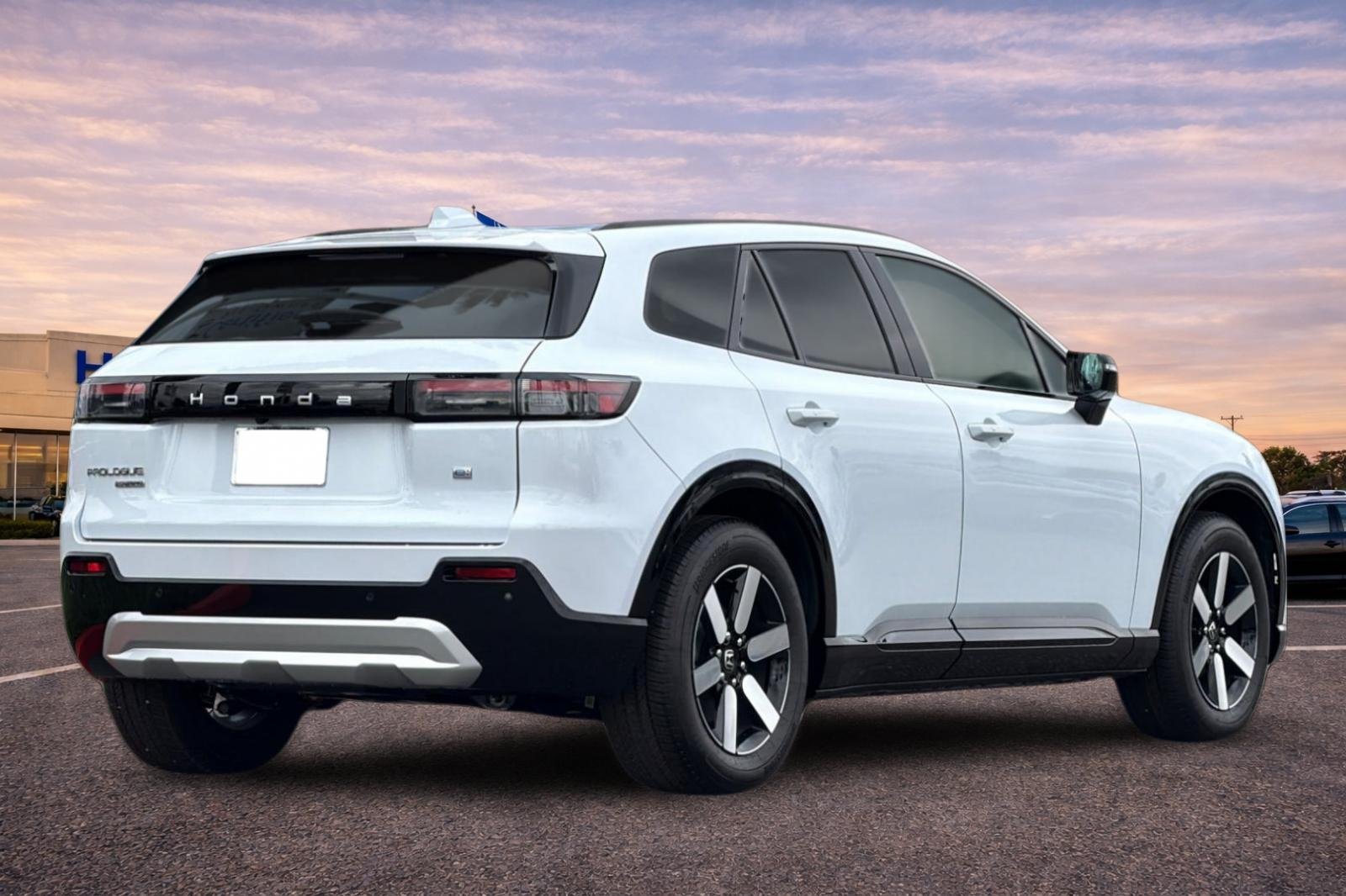 New 2026 Frostline White Pearl Honda Touring image 4