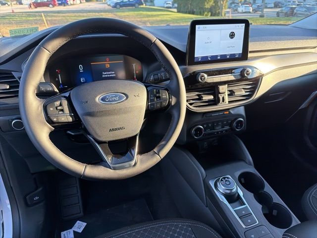 New 2026 Oxford White Ford Active® image 9