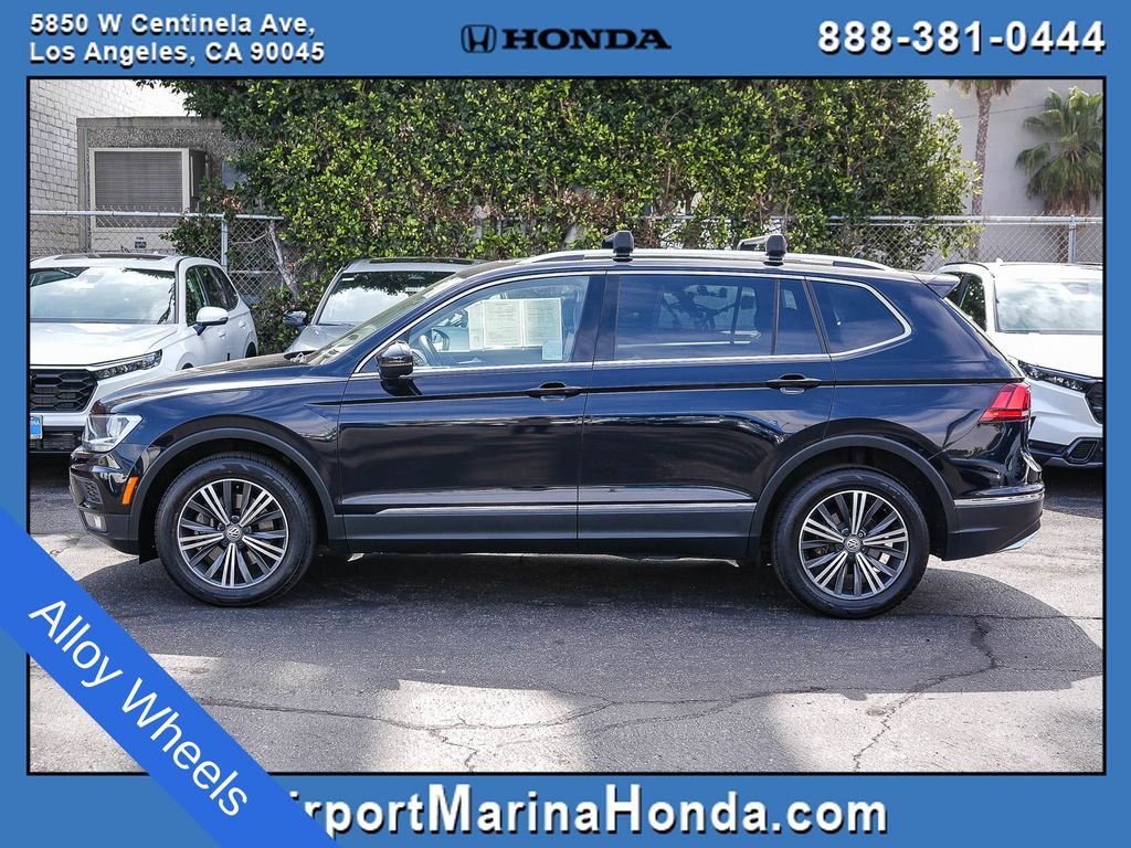Used 2018 Pearl Metallic Volkswagen 2.0T SEL image 3