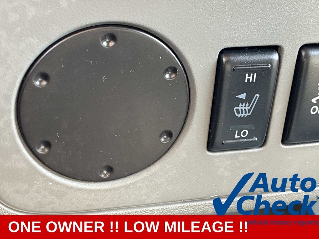 Used 2020 Silver Nissan SV image 30