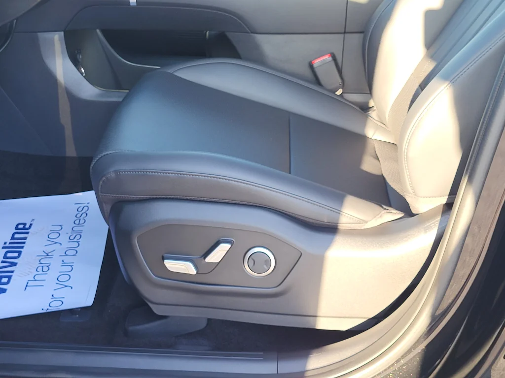 New 2027 Phantom Black Hyundai SEL image 19
