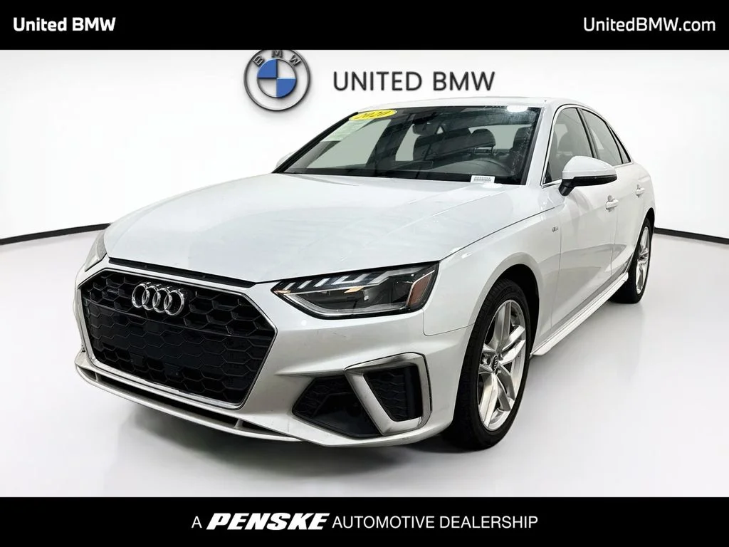 2020 Audi A4 45 quattro S tronic Premium Plus's photo