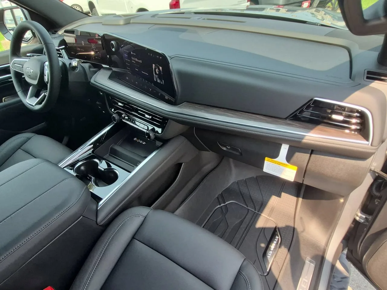 New 2026 Sterling Gray Metallic Chevrolet Z71 image 30