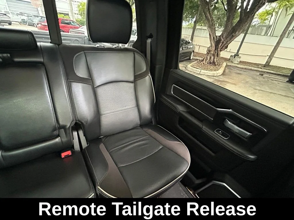 Used 2022 Black Ram Laramie image 14
