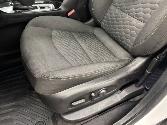 Used 2019 White Chevrolet LT image 14