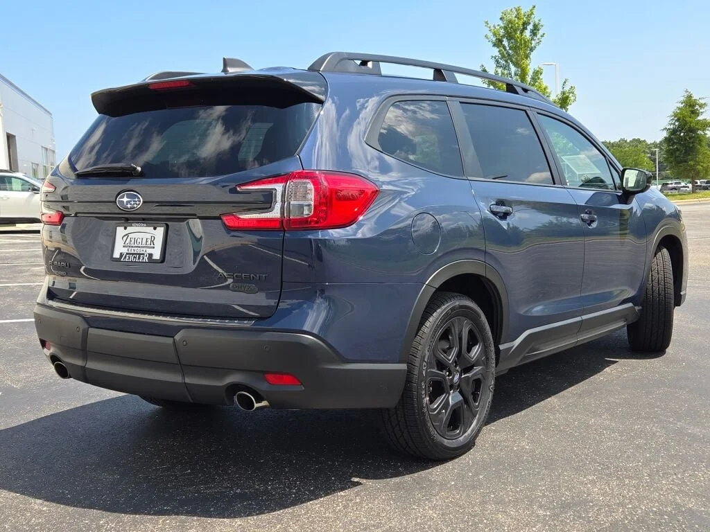 Used 2024 Cosmic Blue Pearl Subaru Onyx Edition Limited image 12