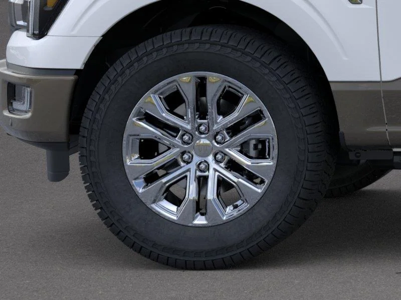 New 2026 Star White Metallic Tri-Coat/Marsh Gray FORD  image 19