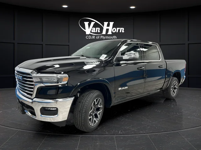 New 2026 Diamond Black Crystal Pearl-Coat Exterior Paint RAM Laramie image 3