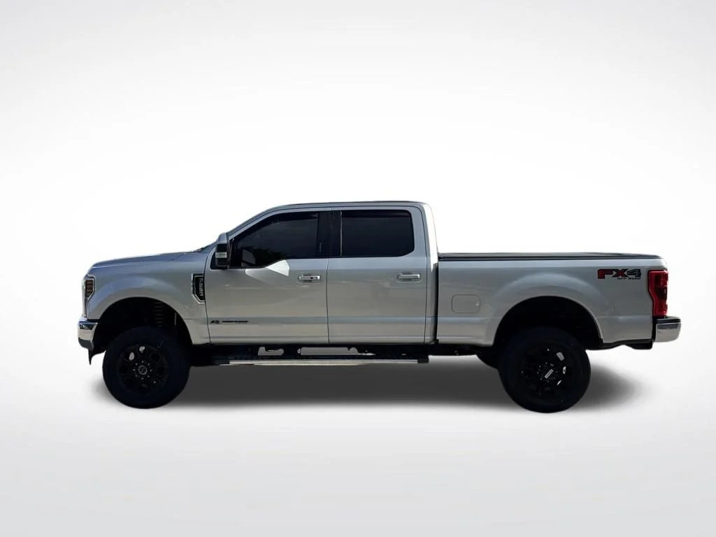Used 2019 Silver Ford Lariat image 8