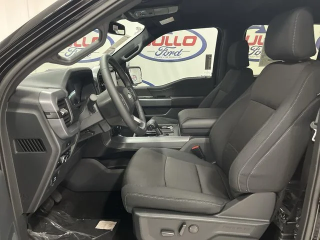 New 2026 Agate Black Metallic Ford XLT image 15