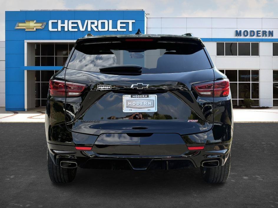 Used 2023 Black Chevrolet RS image 4
