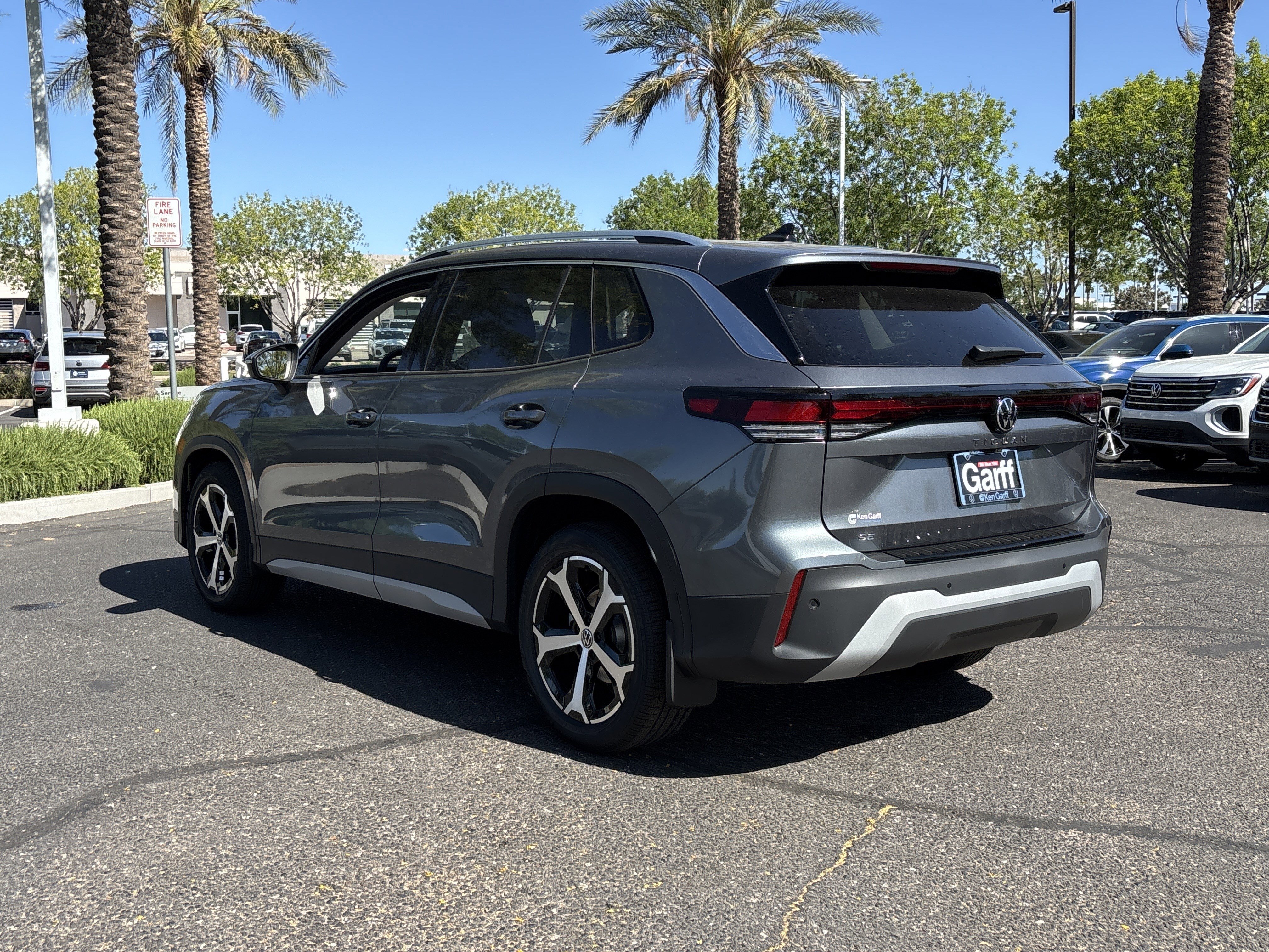 New 2026 Platinum Gray Metallic Volkswagen SE image 2
