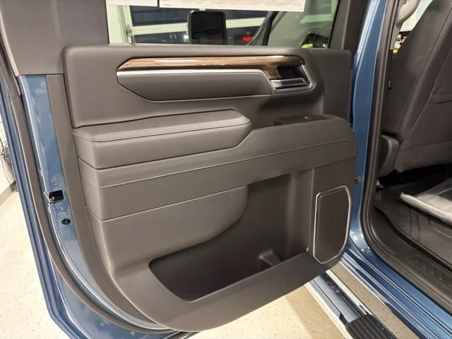New 2026 Lakeshore Blue Metallic Chevrolet LT image 42