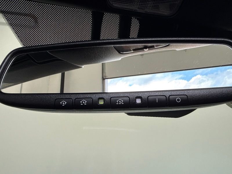Used 2016 White Mazda Grand Touring image 33