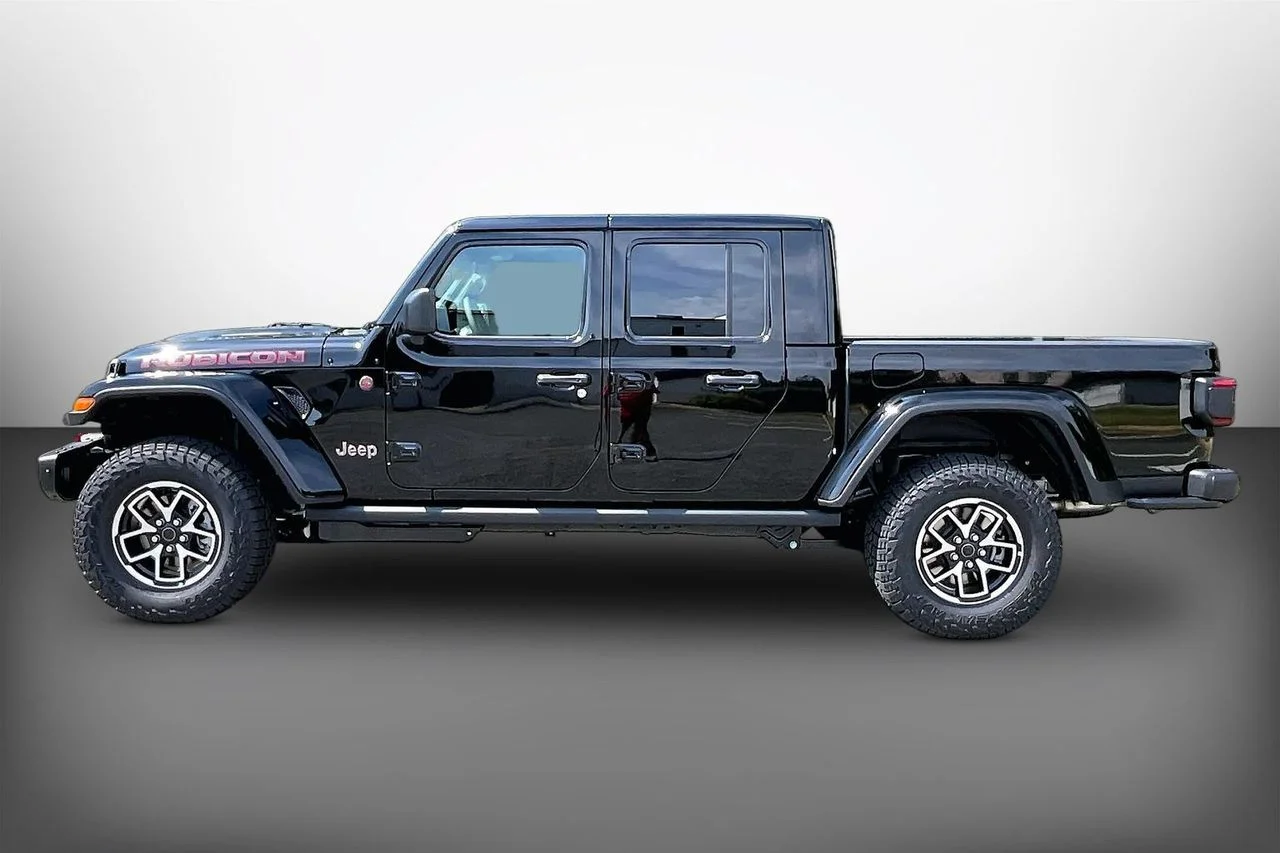 New 2026 Black Clear-Coat Exterior Paint Jeep Rubicon X image 5