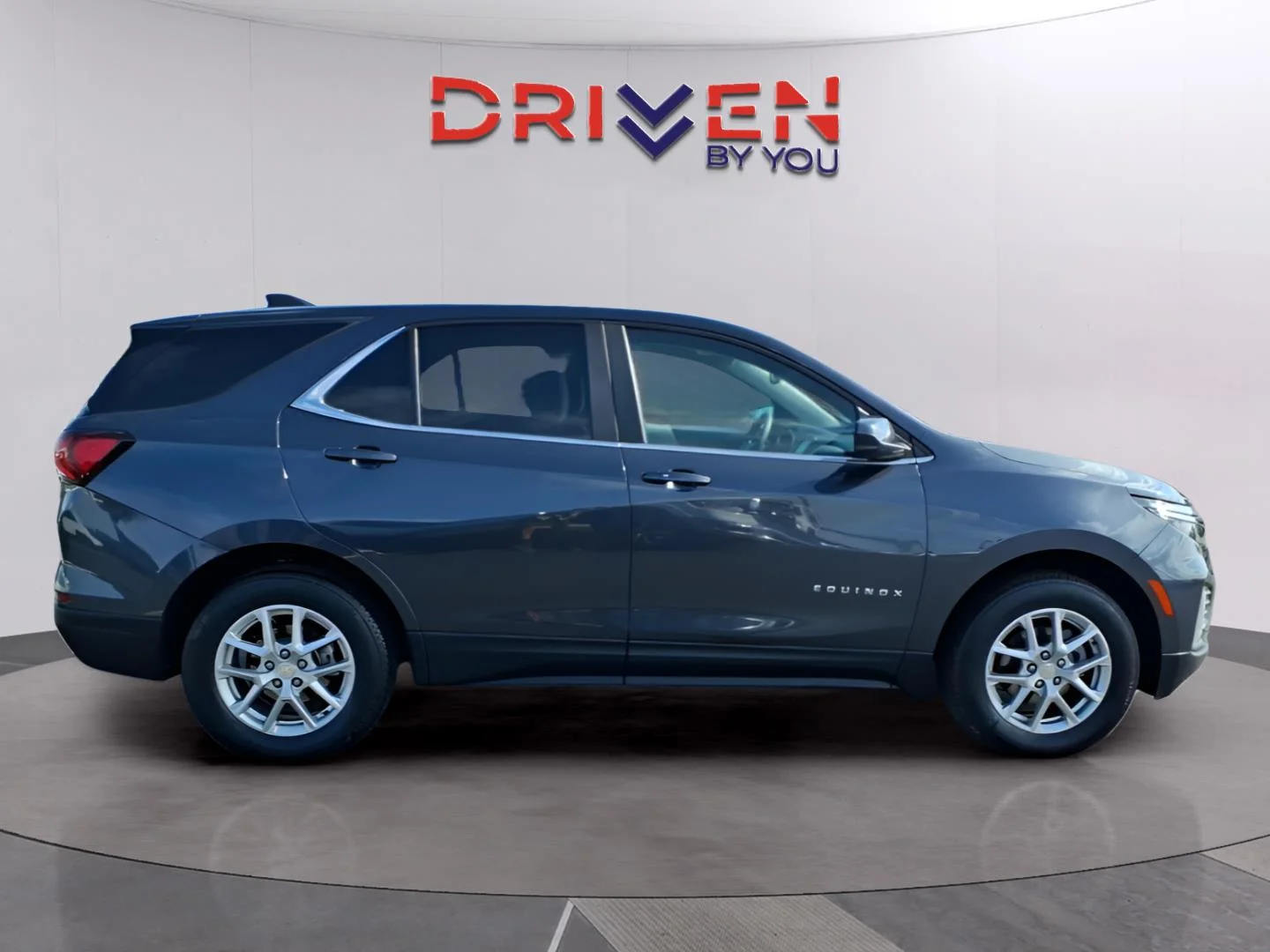 Used 2023 Iron Gray Metallic Chevrolet LT image 6