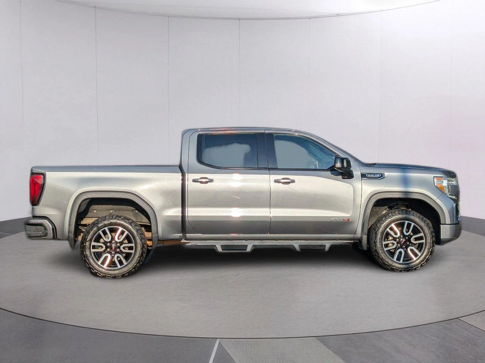 Used 2021 SATIN STEEL METALLIC GMC AT4 image 9