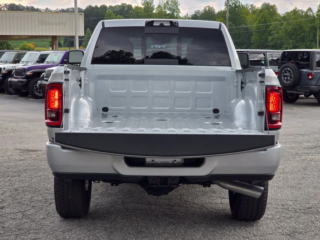 New 2027 Silver Ram Tradesman image 13