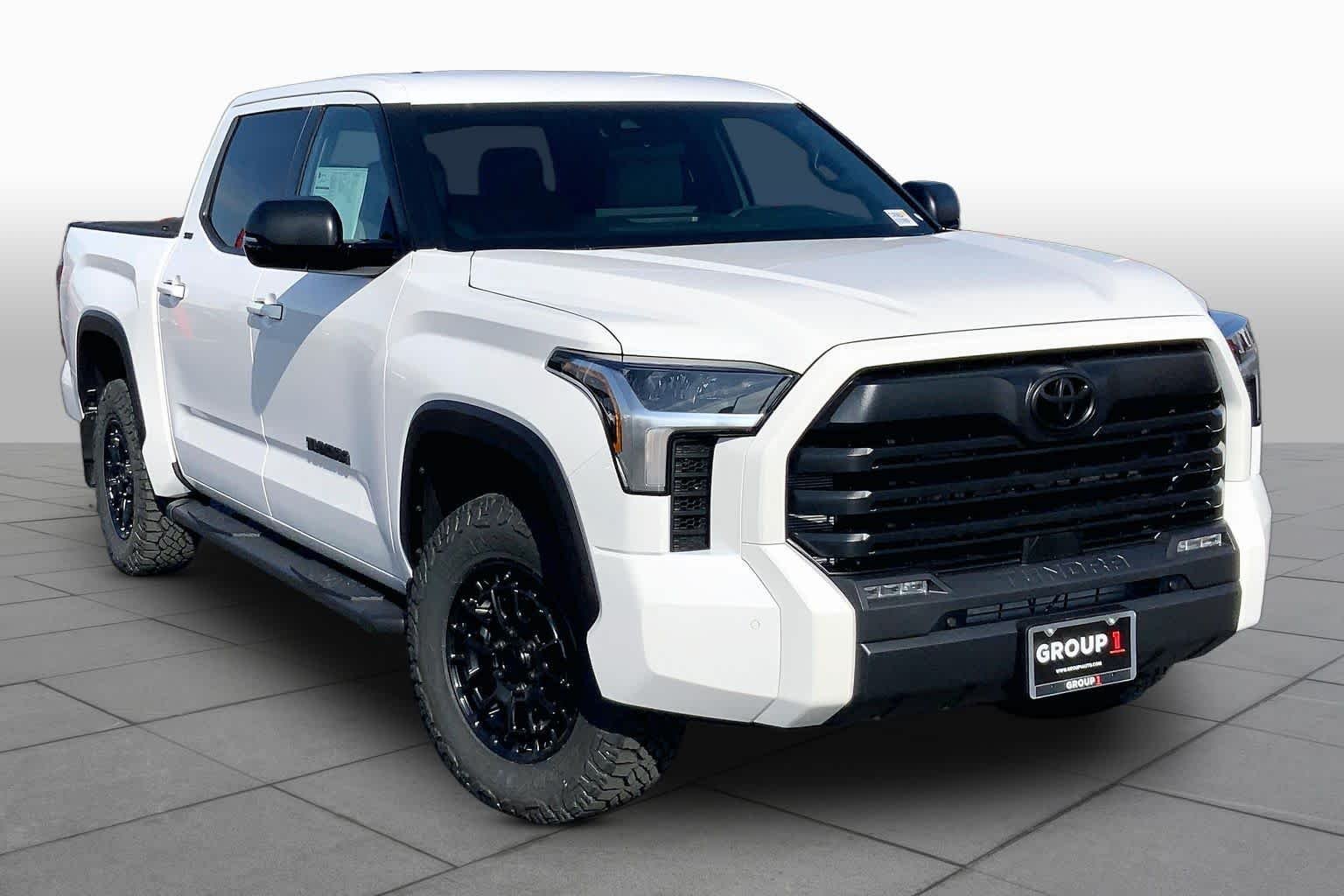 New 2026 Ice Cap Toyota SR5 image 2