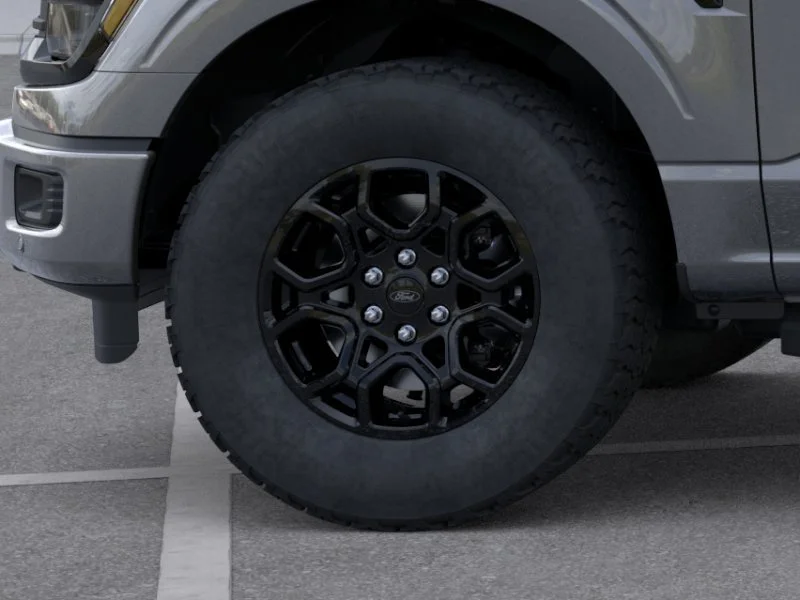 New 2026 Carbonized Gray Metallic Ford XLT image 19