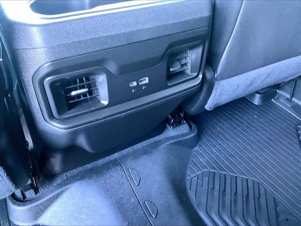 Used 2022 Gray Chevrolet RST image 27