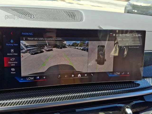 New 2026 Manhattan Green Metallic BMW M60i image 17
