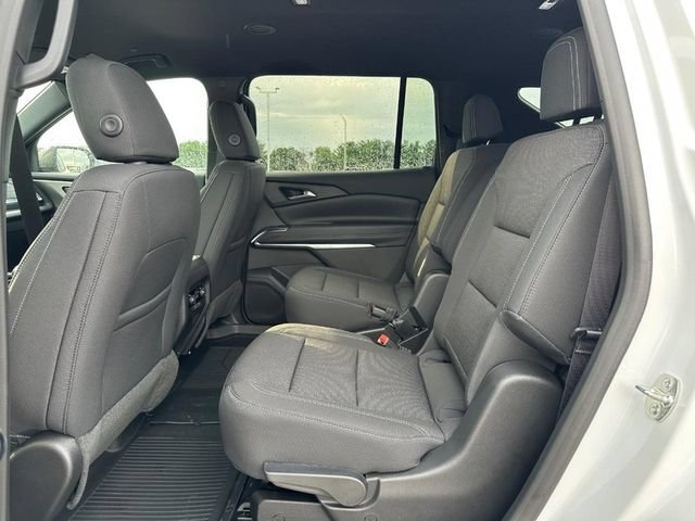 New 2027 Summit White Chevrolet LT image 6
