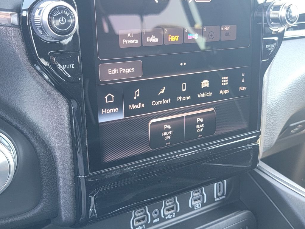 2026 RAM 1500 Laramie - Photo 17