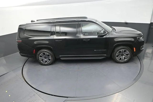 Used 2024 Black Jeep Series II image 18
