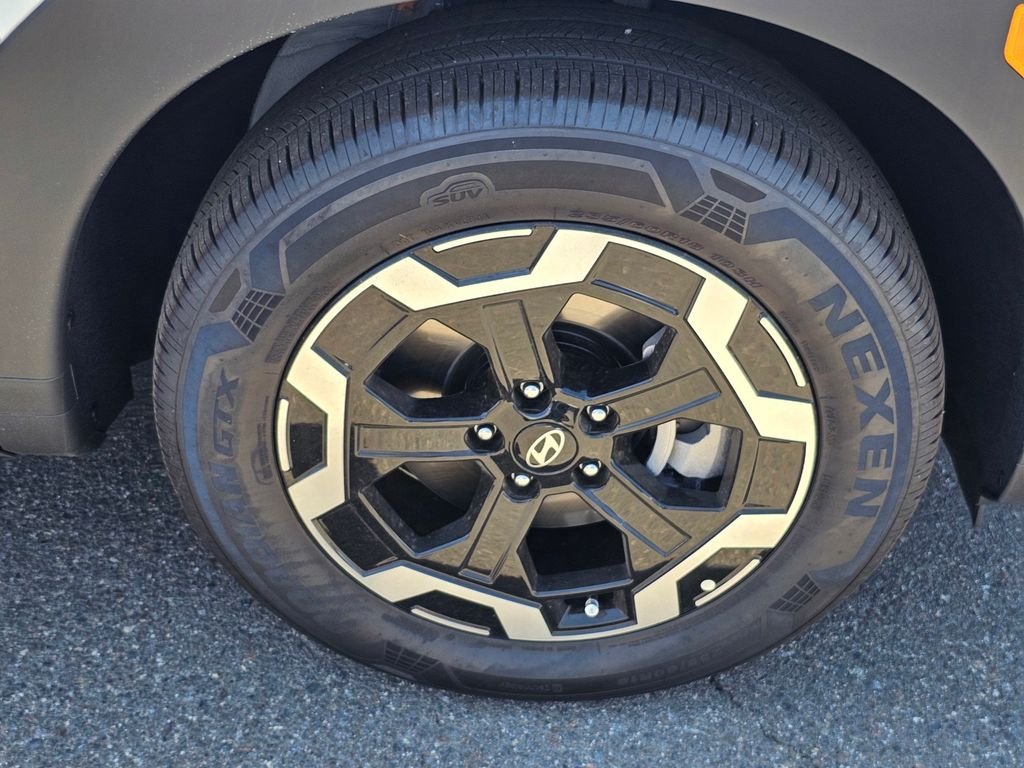 New 2026 White Hyundai SEL image 9